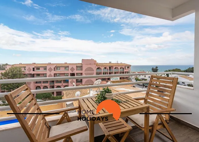 #249 Sapphire Shoreline Lodge By Home Holidays
